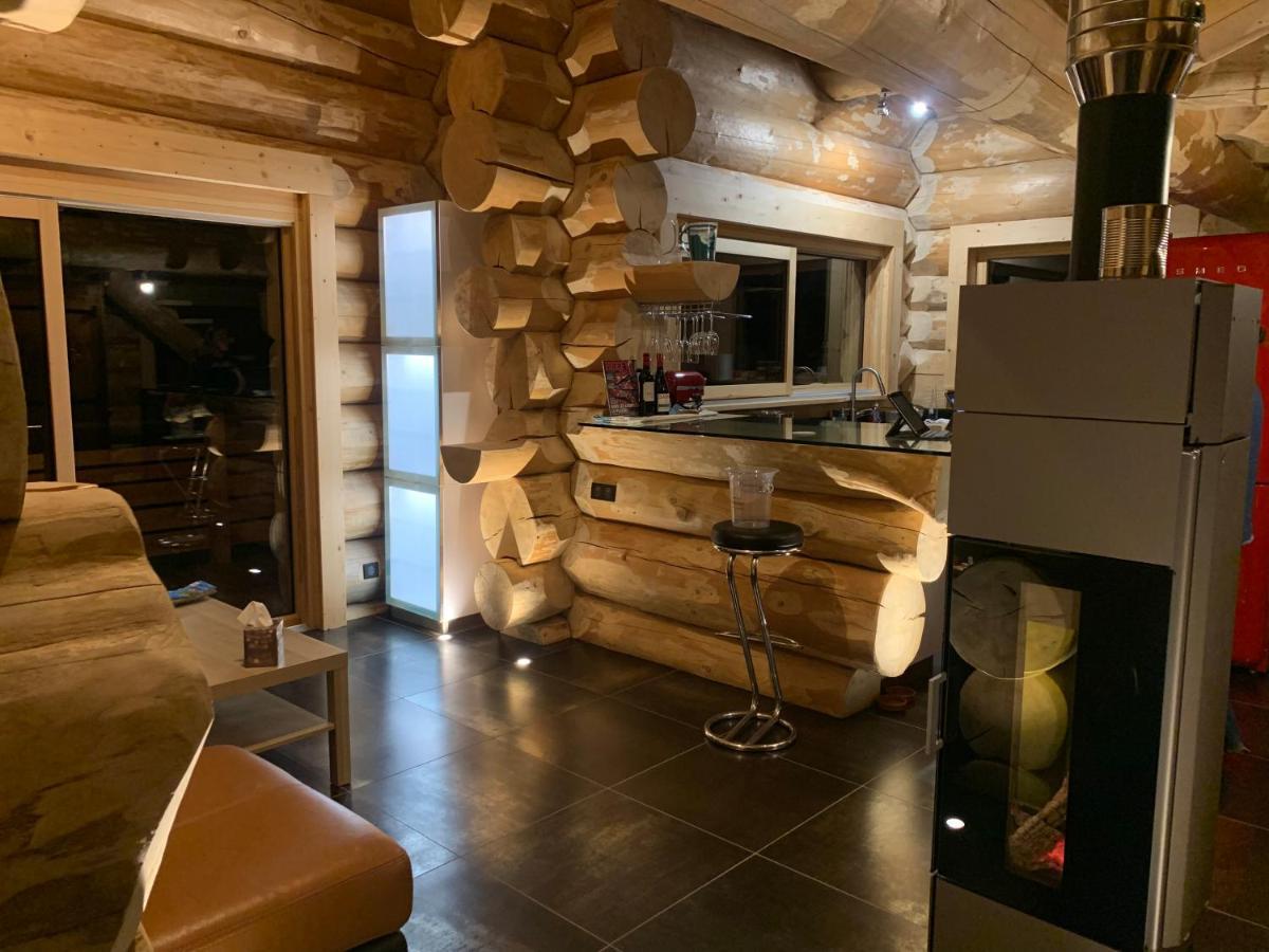 Chalet Anzac Chalet 5 Etoiles En Rondins Tout Neuf Unique Dans Les Aravis Les Villards-sur-Thônes Екстериор снимка