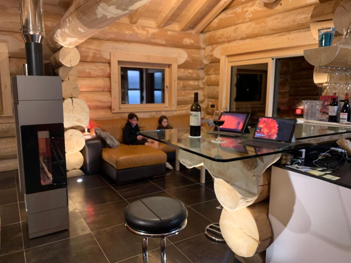 Chalet Anzac Chalet 5 Etoiles En Rondins Tout Neuf Unique Dans Les Aravis Les Villards-sur-Thônes Екстериор снимка